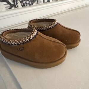 Toddler Ugg Tasman Slipper size 10
